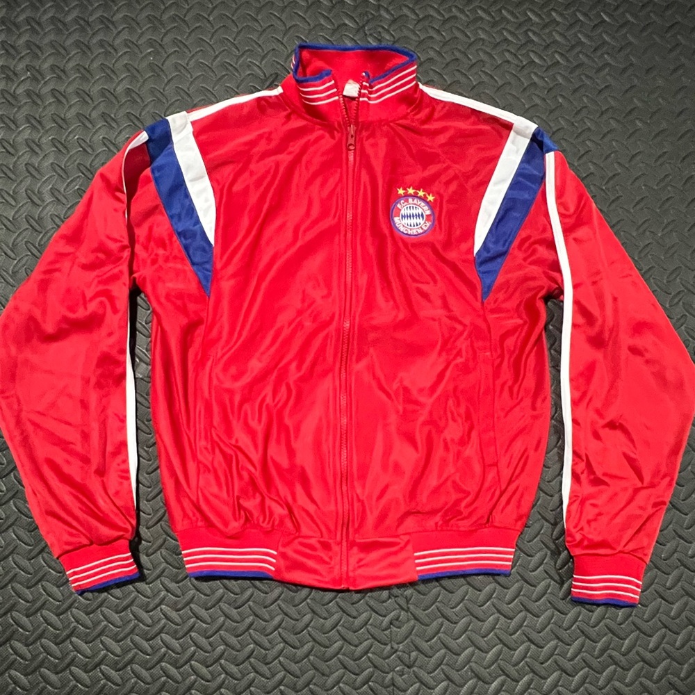 Beautiful Bayern Munich men jacket size small
